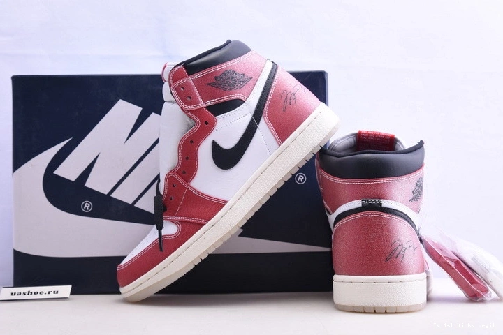 OG Jordan Trophy Air  Room High 1 x DA2728-100 0830